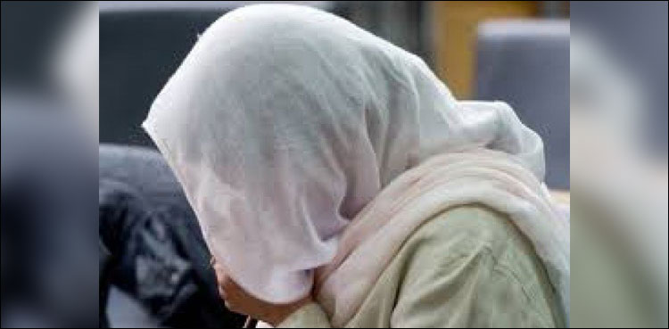 بیوی کی زبان کاٹ دی