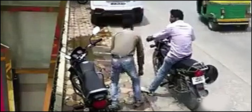 موٹرسائیکل چوری