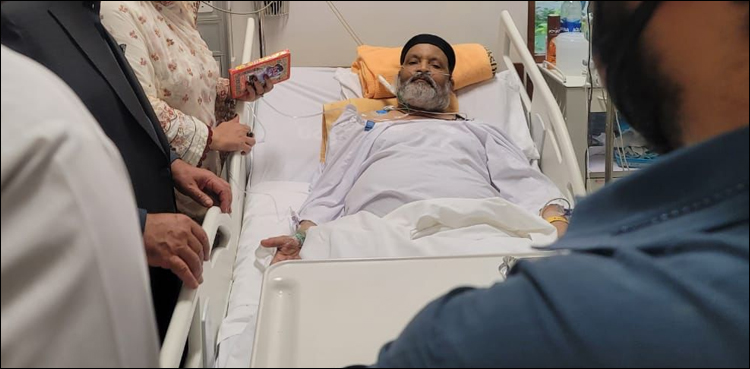 Omar Sharif transferred to US, air ambulance landed at Karachi airport | IG  News
