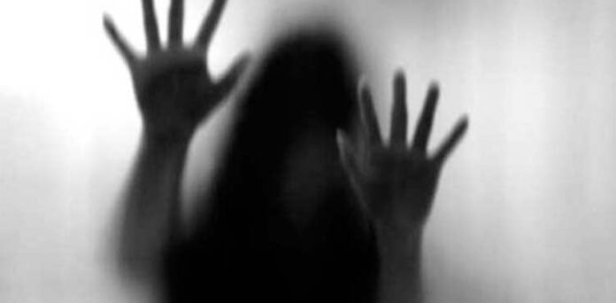 بھارت سوتیلا باپ جنسی زیادتی
