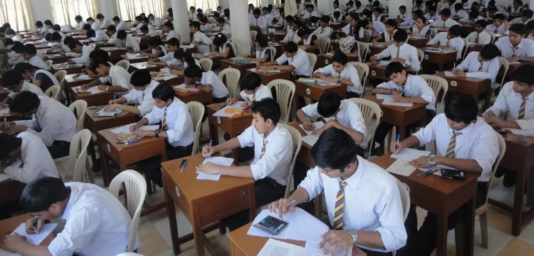 انٹرمیڈیٹ امتحانات کے پہلے مرحلے کا اعلان، ڈیجیٹل مانیٹرنگ ہوگی