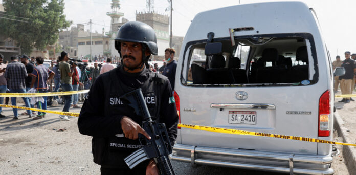 کراچی غیر ملکیوں حملہ