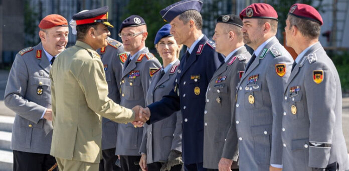 آرمی چیف جنرل عاصم منیر کا دورہ جرمنی، اعلیٰ عہدیداروں سے ملاقاتیں