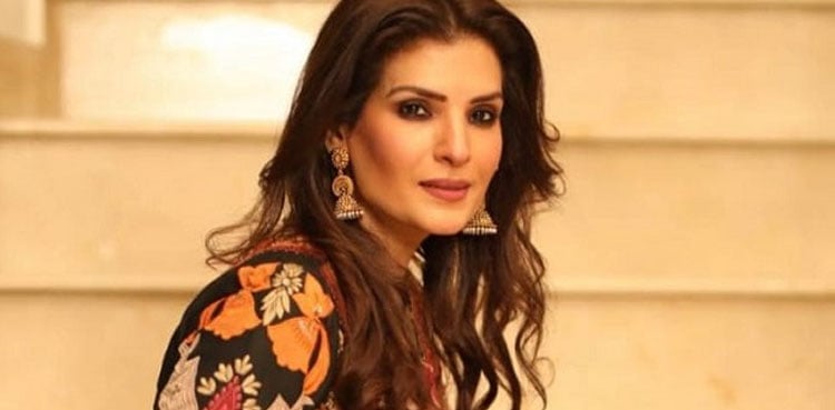 ریشم نے پسندیدہ پاکستانی اداکاروں کے نام بتا دیے