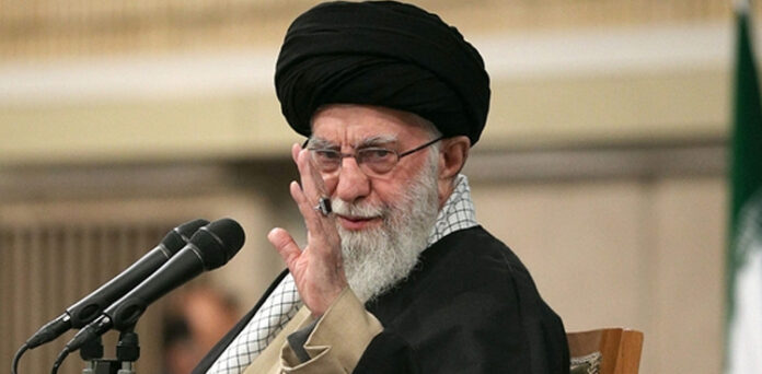 ’امریکی بدمعاشی کے تحت کوئی مذاکرات نہیں‘: ایرانی سپریم لیڈر کا ٹرمپ کو پیغام