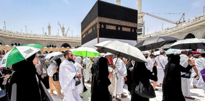 سعودی عرب: مسجد الحرام میں عازمین حج کی آمد شروع