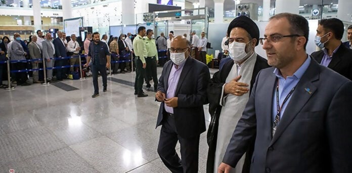 سعودی عرب: ایرانی عازمین حج کی پہلی پرواز مدینہ منورہ پہنچ گئی