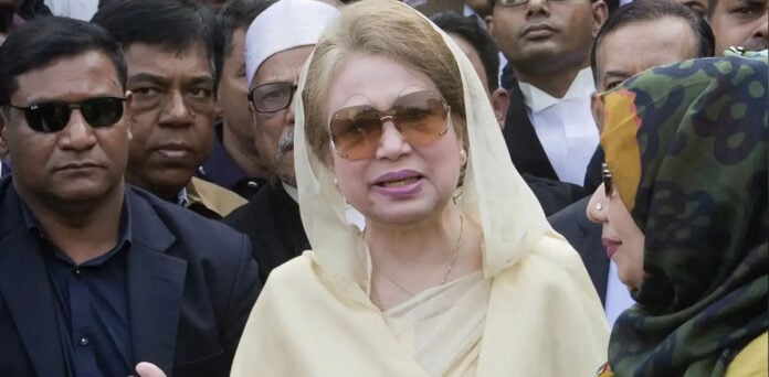 خالدہ ضیاء بنگلادیش واپس پہنچ گئیں، انتخابات کا مطالبہ