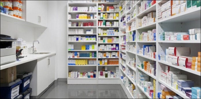 ادویات فارمیسیز اسٹوریج پاکستان