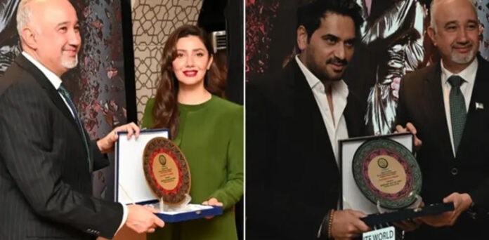 دبئی میں ہمایوں سعید اور ماہرہ خان کو اعزازی شیلڈ سے نوازا گیا