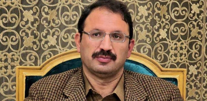 جنید اکبر