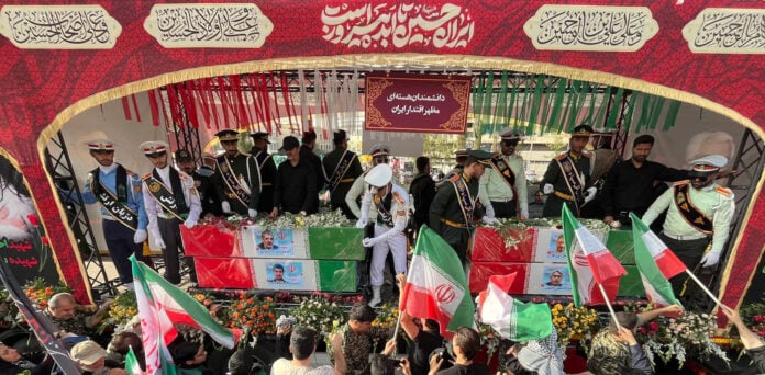ایران کے شہید اعلیٰ عسکری کمانڈرز اور شہریوں کی نماز جنازہ ادا کردی گئی