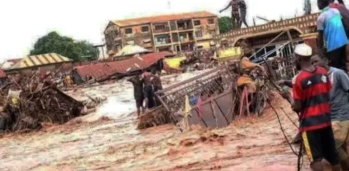 نائیجیریا میں سیلاب سے تباہی، 200 سے زائد افراد ہلاک