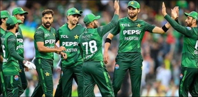 عید مبارک کرکٹرز
