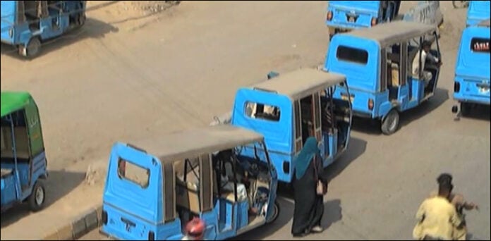 چنگچی رکشا کراچی