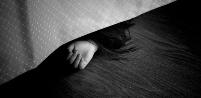 معروف یوٹیوبر مکائیلا رینز نے خودکشی کر لی