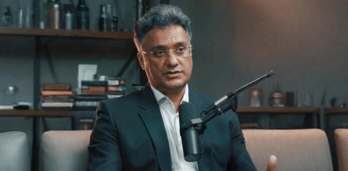معاشی و دفاعی تجزیہ کار سردار فہیم کے اندھے قتل کا معمہ حل