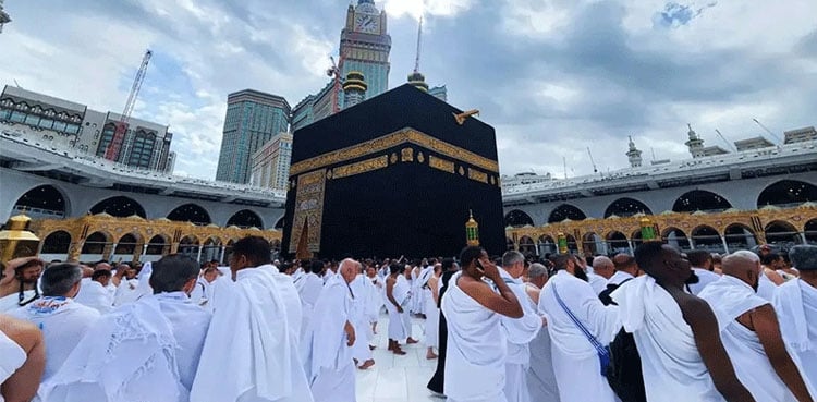 حکومت کا عازمینِ حج کے لیے بڑے ریلیف کا اعلان