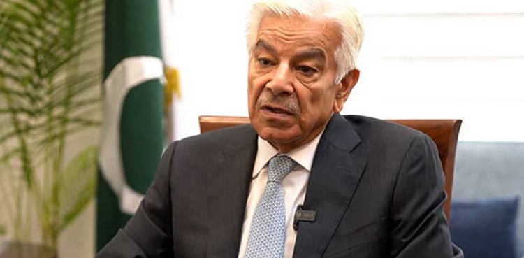 آزاد کشمیر انتخابات سے قبل 12نشستیں ختم کرنے کا مطالبہ بلیک میلنگ ہے، خواجہ آصف