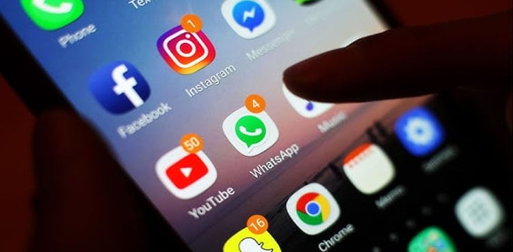بچوں کے لیے سوشل میڈیا پر پابندی سے متعلق اہم فیصلہ