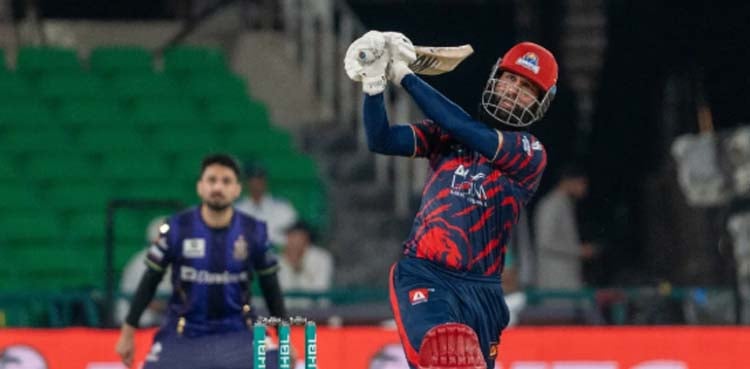 پی ایس ایل 11: کراچی کنگز کا کوئٹہ گلیڈی ایٹرز کو 182 رنز کا ہدف