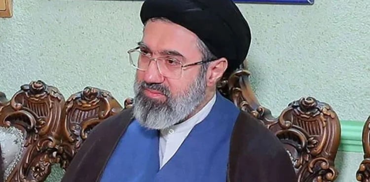 دشمن ایرانی مسلح افواج کو کمزور نہیں کرسکتا، مجتبیٰ خامنہ ای