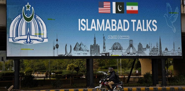 امریکا ایران مذاکرات کی کوریج کے لیے آئے غیر ملکی صحافیوں کو پاکستانی کھانے بھا گئے