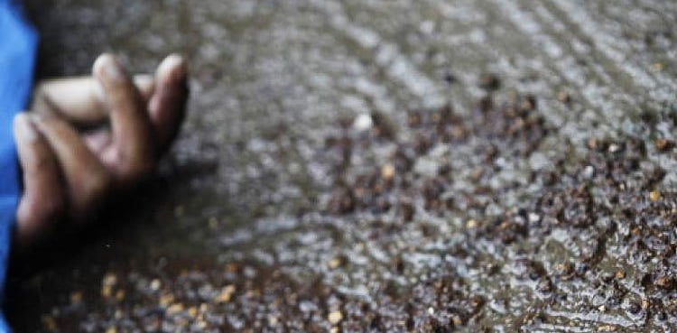 کراچی: عمارت کی 11ویں منزل سے گر کر کم عمر بچی چل بسی