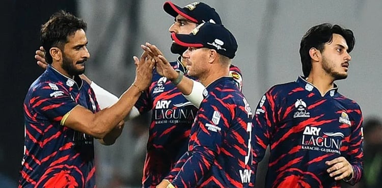 پی ایس ایل 11: ناقابلِ شکست کراچی کنگز آج فتوحات کی ہیٹ ٹرک کیلیے تیار