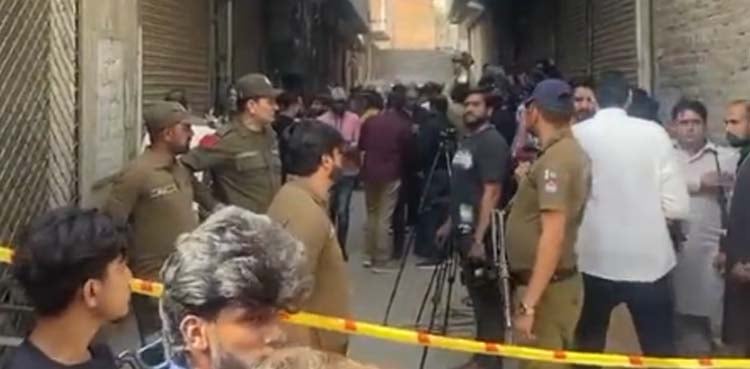 لاہور میں قتل کی لرزہ خیز واردات، گھر سے تین بچوں کی لاشیں برآمد