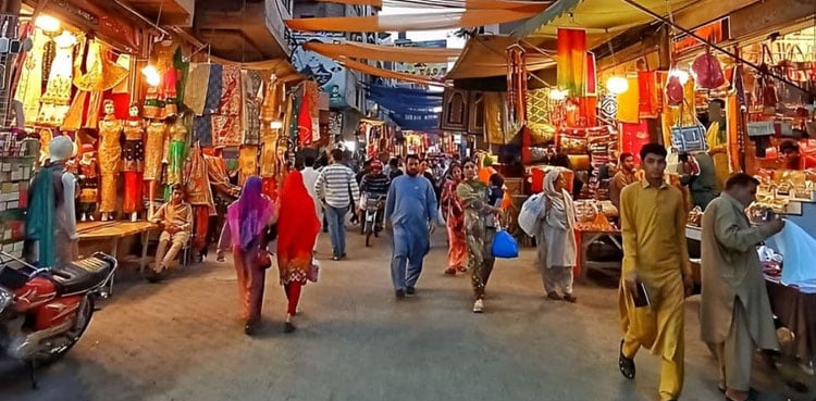 مارکیٹیں رات 8 کے بجائے شام 6 بجے بند کرنے کی تجویز