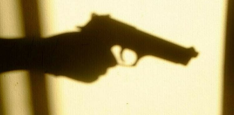 کراچی : خاتون اور 2 بیٹوں کے تہرے قتل کیس میں نیا موڑ آگیا