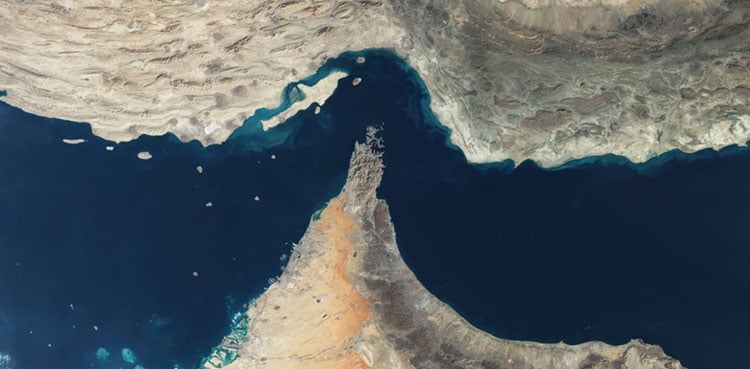 آبنائے ہرمز میں جہازوں کی نگرانی کے لیے ایران اور عمان کا نیا منصوبہ