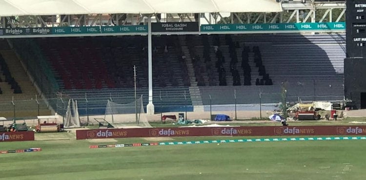 پی ایس ایل میچز پر  آن لائن  جوا کرانے والے 2 ملزمان گرفتار، 3 فرار