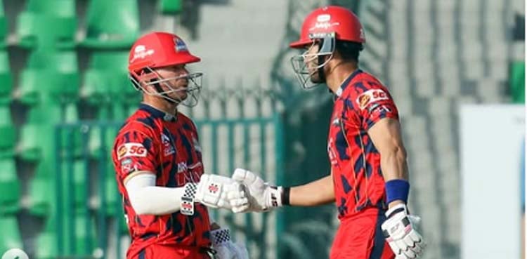 پی ایس ایل 11: کراچی کنگز نے کوئٹہ گلیڈی ایٹرز کو 9 وکٹوں سے شکست دے دی