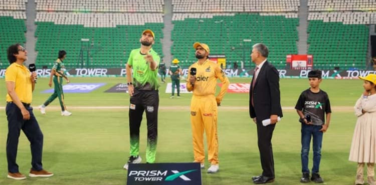 پی ایس ایل 11: لاہور قلندرز نے پشاور زلمی کے خلاف ٹاس جیت لیا