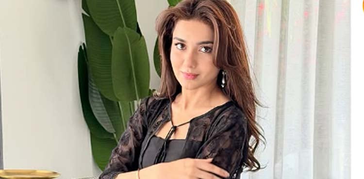 آج کے لوگوں کو پیار کرنا نہیں آتا، طوبیٰ انور