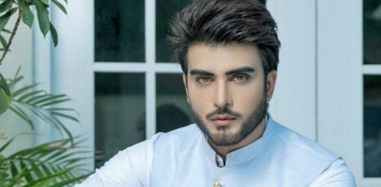عمران عباس کی فٹنس کی تصاویر وائرل، تنقید کی زد میں آگئے