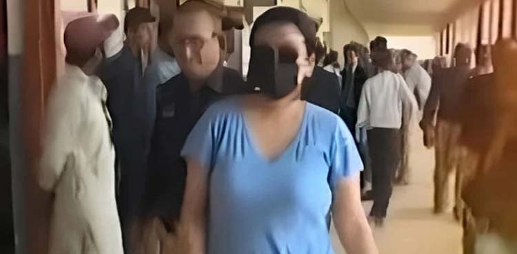 انمول پنکی کو بغیر ہتھکڑی عدالت میں‌ پیش کرنے پر ایڈیشنل آئی جی نے نوٹس لے لیا