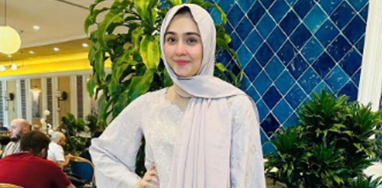 درفشاں سلیم نے حج کی ادائیگی کے بعد تصاویر شیئر کردیں