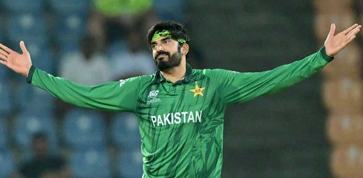 عثمان طارق کا انگلش کاؤنٹی سے معاہدہ