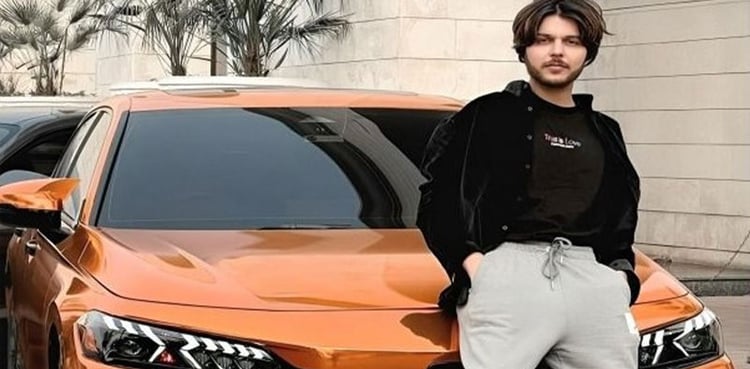سوشل میڈیا انفلوینسر ندیم مبارک عرف نانی والا گرفتار