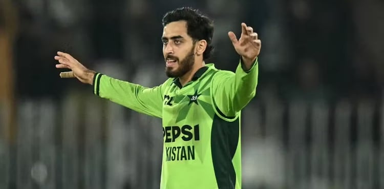 آل راؤنڈر عرفات منہاس کی آئی سی سی ون ڈے رینکنگ میں لمبی چھلانگ